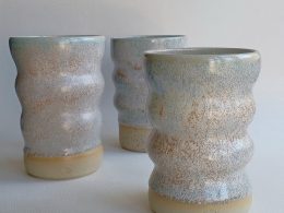 Swirl cup