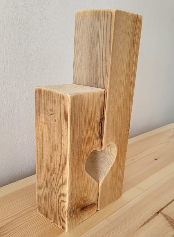 Tall Heart Detailed Candle or Plant Stands - Image 3