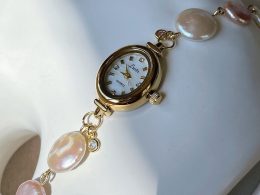 Vintage Gold Pearl Watch