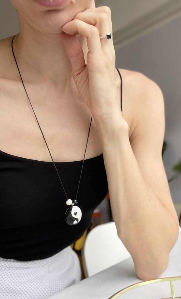 Hand Painted Pebble Necklace "Yin and Yang" - Image 9