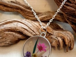 Pendant With Flowers - round 2