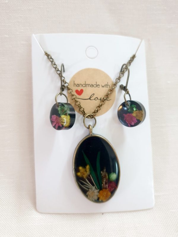 Vintage Pendant with Earrings Set - Image 3