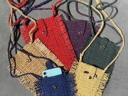 Raffia mini bag
