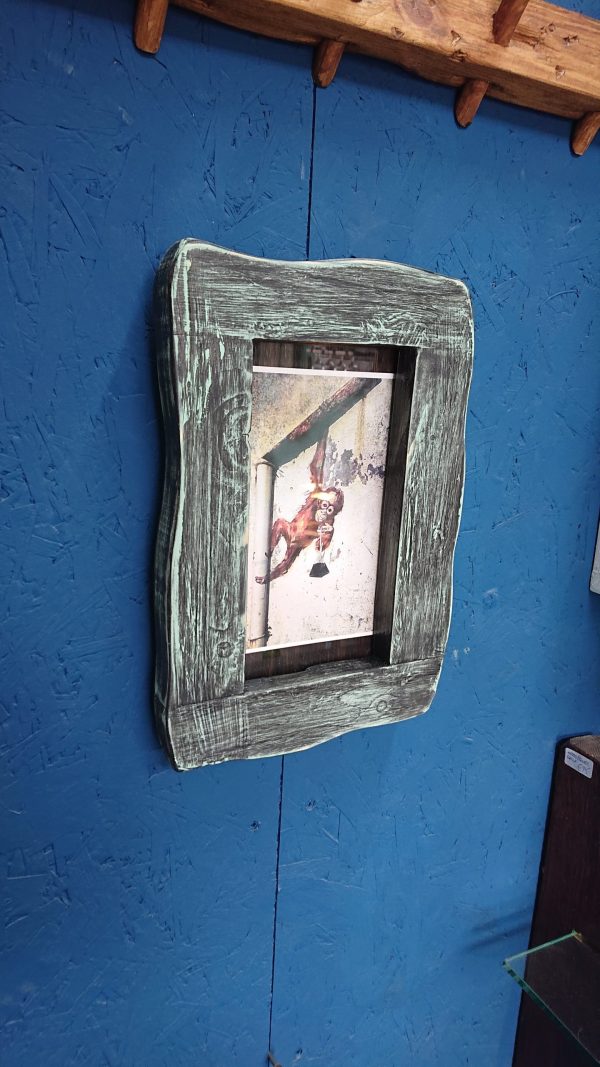 Old style rustic photo frame