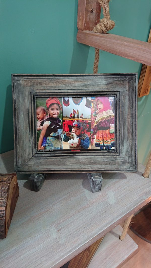 Rustic photo frame with own unique stand - Image 9