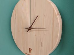 Natural, circular fir wood, minimalist wall clock
