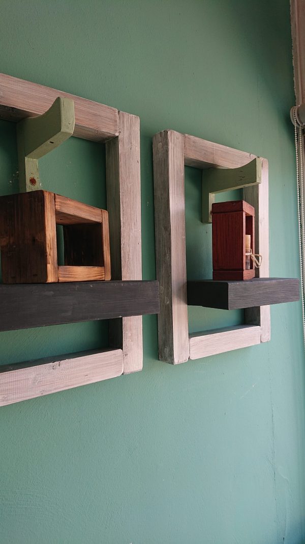 Art wall shelves (pair) - Image 7