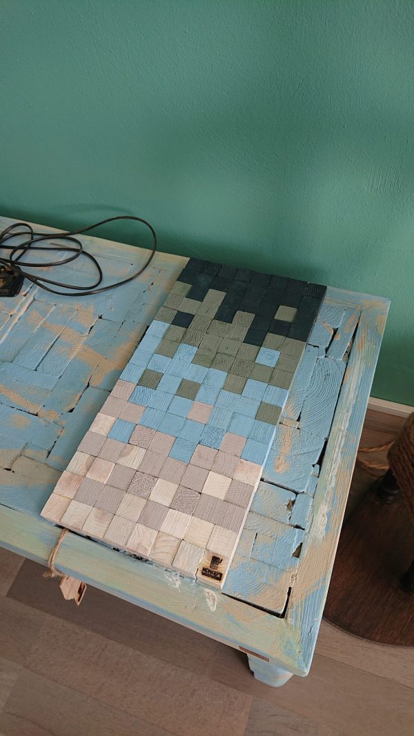Handmade, multi colour, wood hot plate/serving platter - Image 7