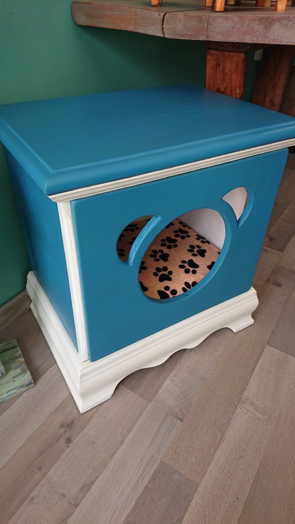 Repurposed bedside drawers cabinet pet bed - Image 6