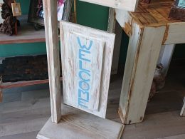 Free-standing, 'welcome' patio/entrance way sign