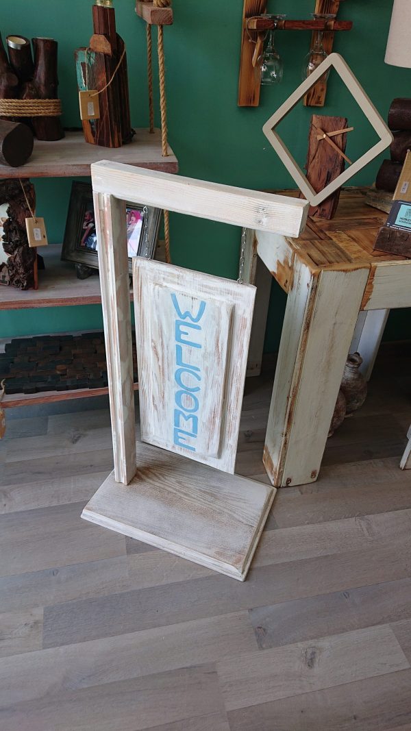 Free-standing, 'welcome' patio/entrance way sign