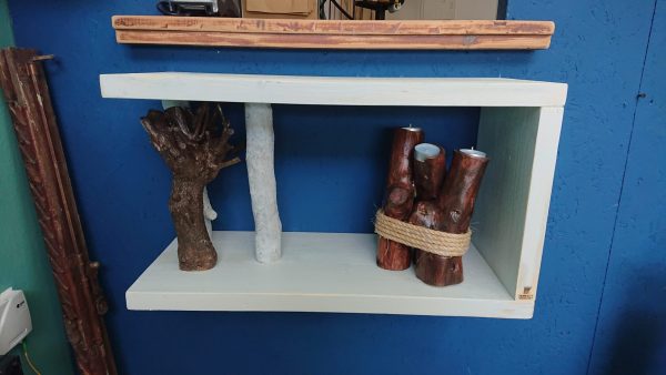 Custom wall shelf - Image 6
