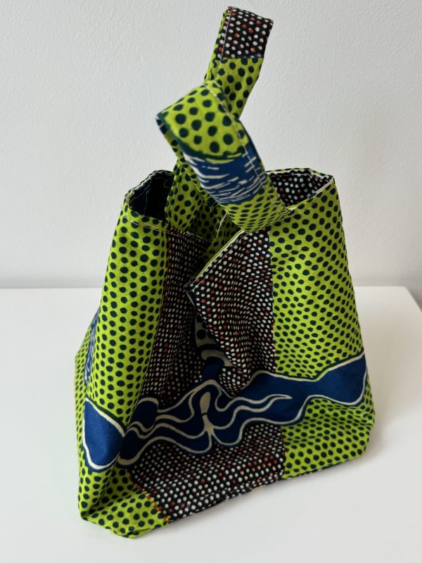 Handmade African Wax Print Tote Bag - Vibrant & Bold Statement Piece - Unique, Handcrafted and Stylish - Bold & Beautiful African Print Tote - Everyday Chic Tote Bag