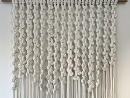 Macrame wall hanging