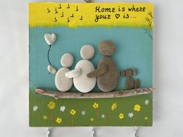 Key Hanger "Home Is Where Love Is"