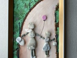 Framed Pebble Picture ''The bond''