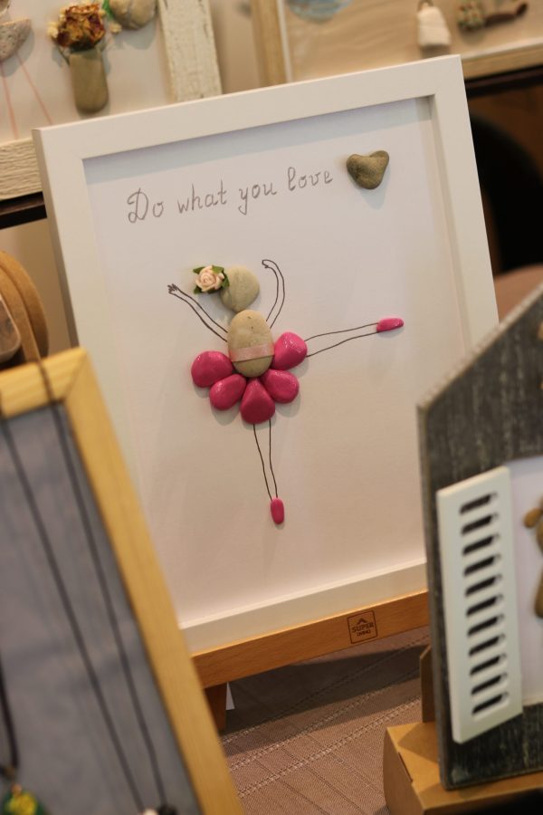 Framed Pebble Art ''Do What You Love" - Image 2