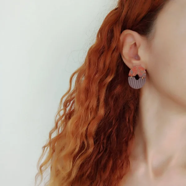 Marbled pumpkin orange and mocca studs