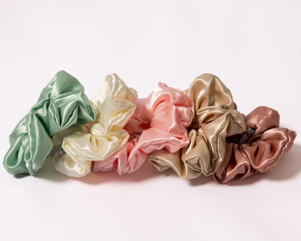 Set of 5 - satin scrunchies