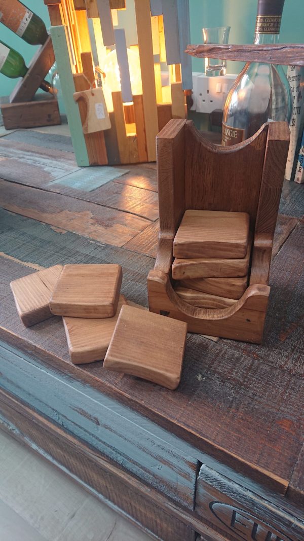 Set of 8 Handmade high-quality coasters with holder - Image 3