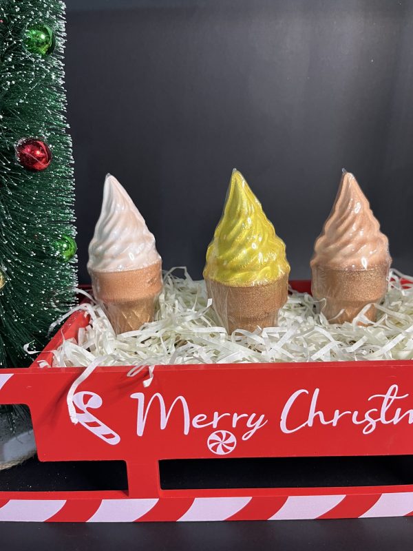 Bath bomb ICE CREAM