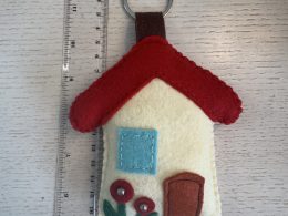 Sweet Felt 'Home' Key Ring Charm