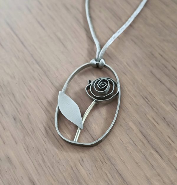 Rose pendant - Image 3