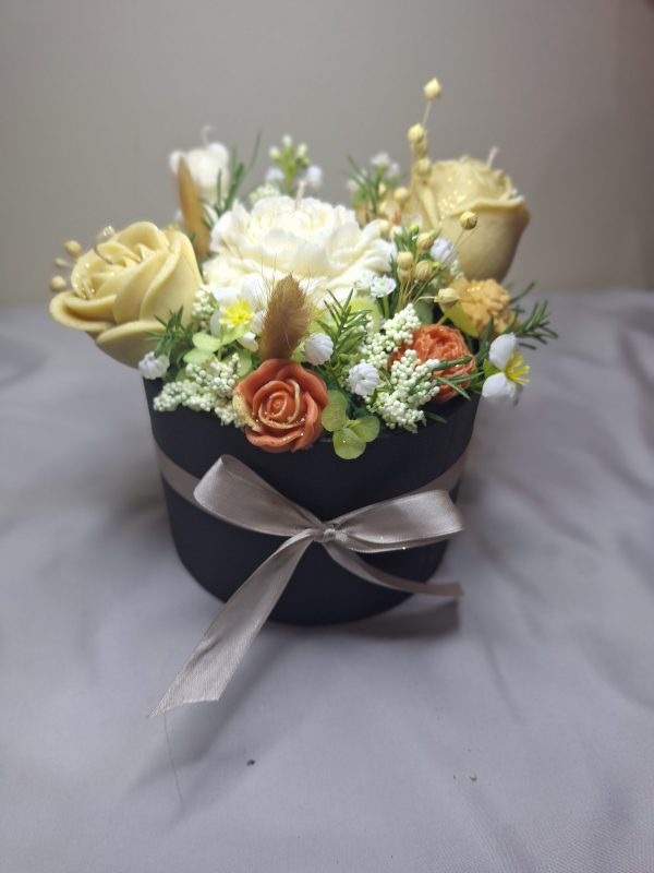 Candles Flowers box 3?
