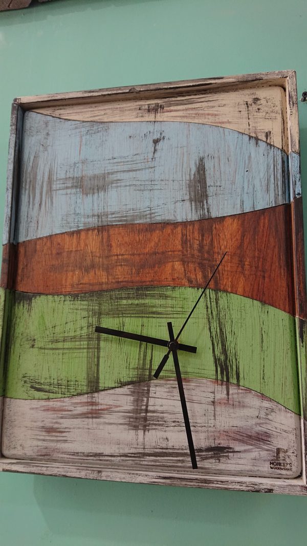 Multi-piece hardwood clock - Image 5