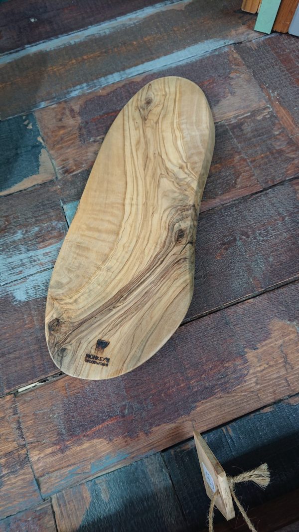 Olive wood serving board/platter - Image 6