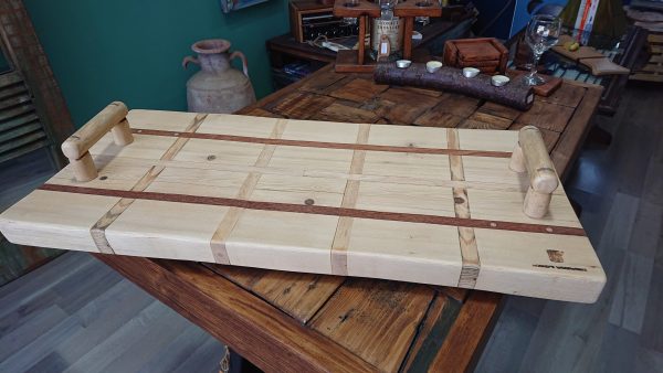 Large Handmade serving board/platter - Image 4