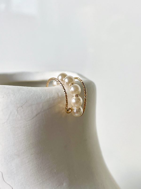 Gold Sparkle Pearl Earring Cuff - Image 2