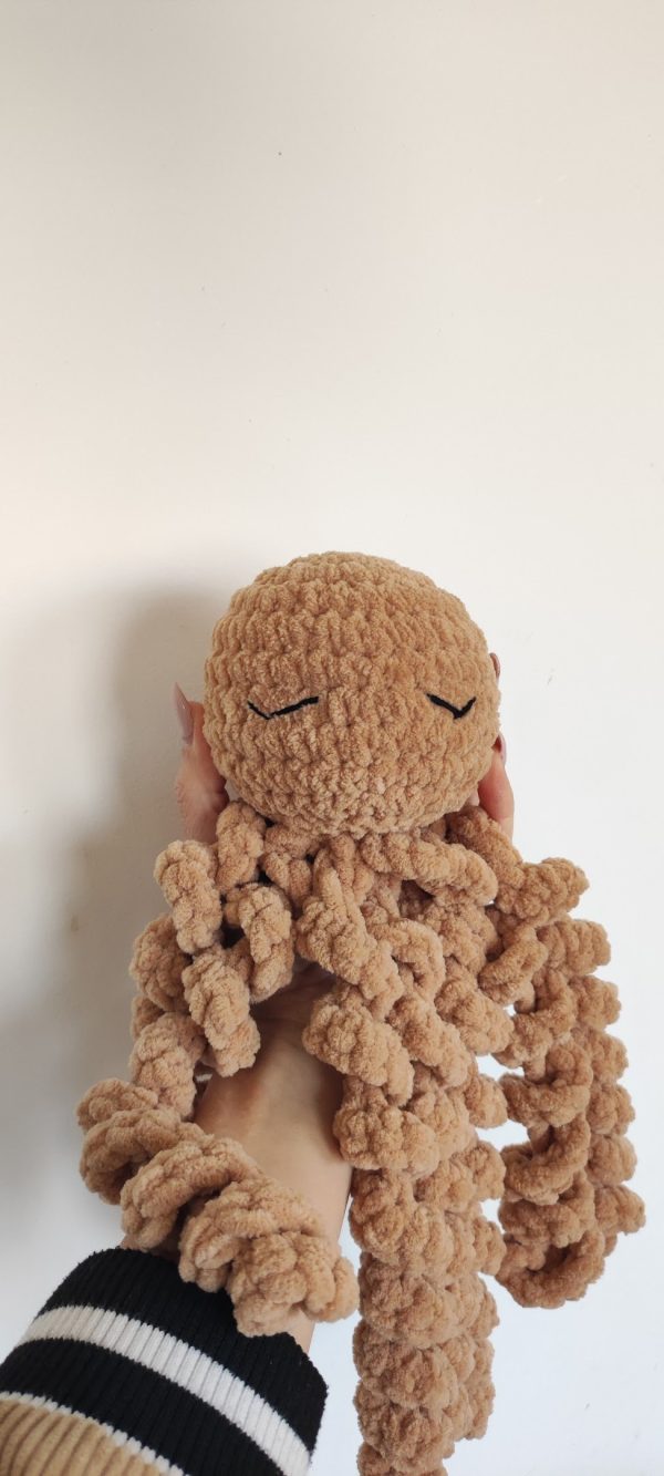 Octopus Lovey Caramel