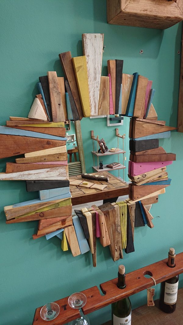Unique, one off, handmade wall mounted mirror - Image 4
