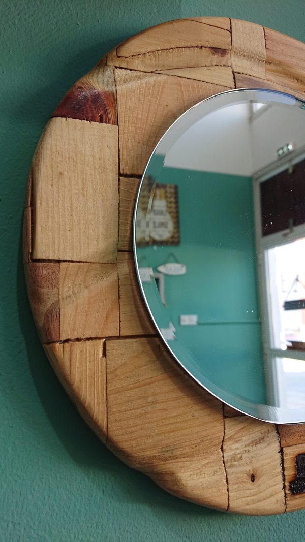 Round, carved, multi wood framed mirror - Image 9