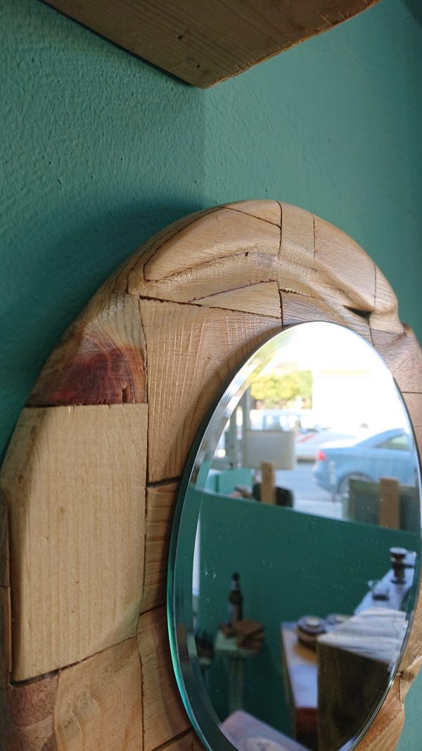 Round, carved, multi wood framed mirror - Image 3