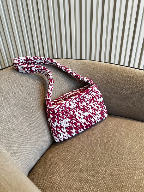 Raspberry white summer shoulder bag