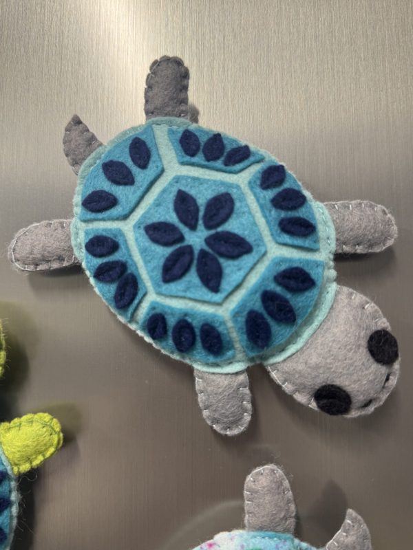 Felt Sea Turtle Magnet - 3 colours to choose from