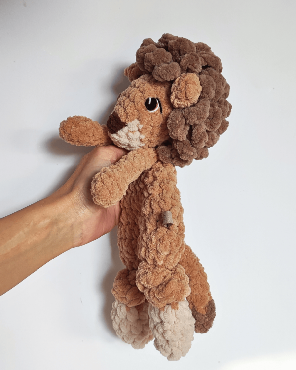 Lion Lovey