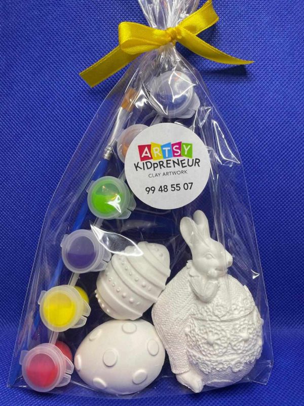 Ceramic Gypsum 3D Male Easter Bunny with Magnetic Eggs