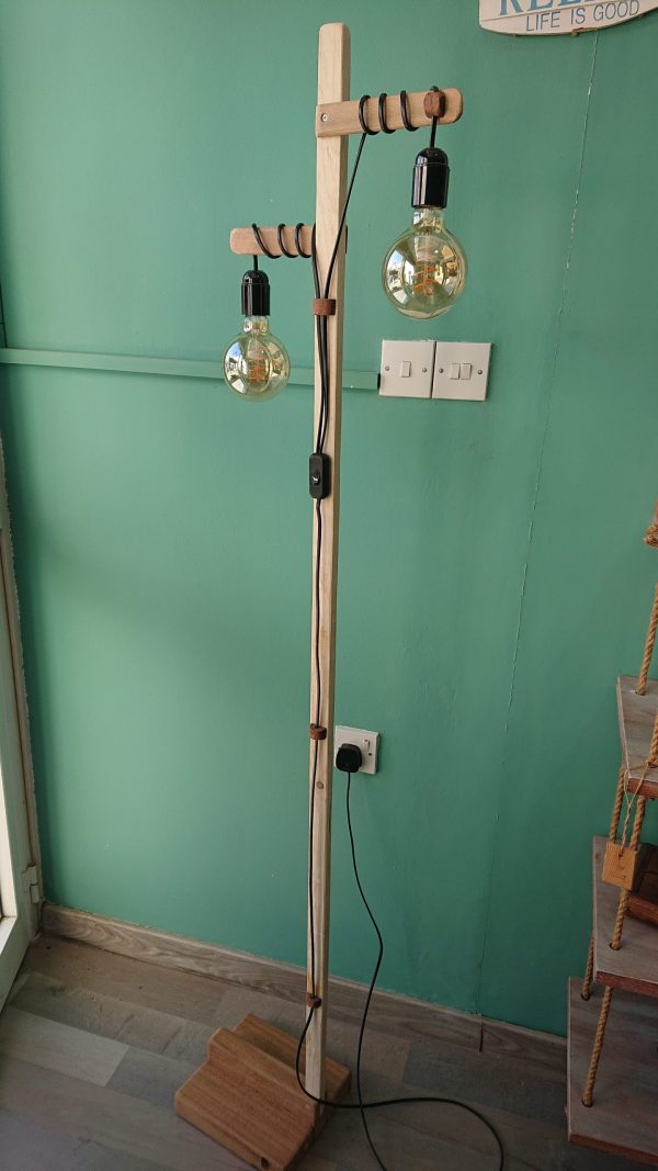 Dual bulb, free standing floor lamp - Image 3