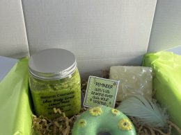 Box with Natural body scrub (with cooling effect) one natural massage soap, one bath bombs