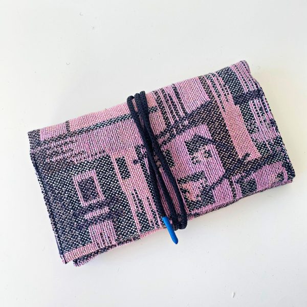 purple tobacco pouch top