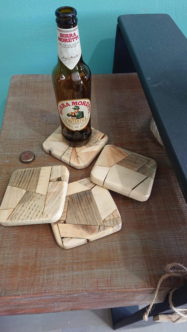 Set of 4 Handmade high-quality wood coasters - Image 2