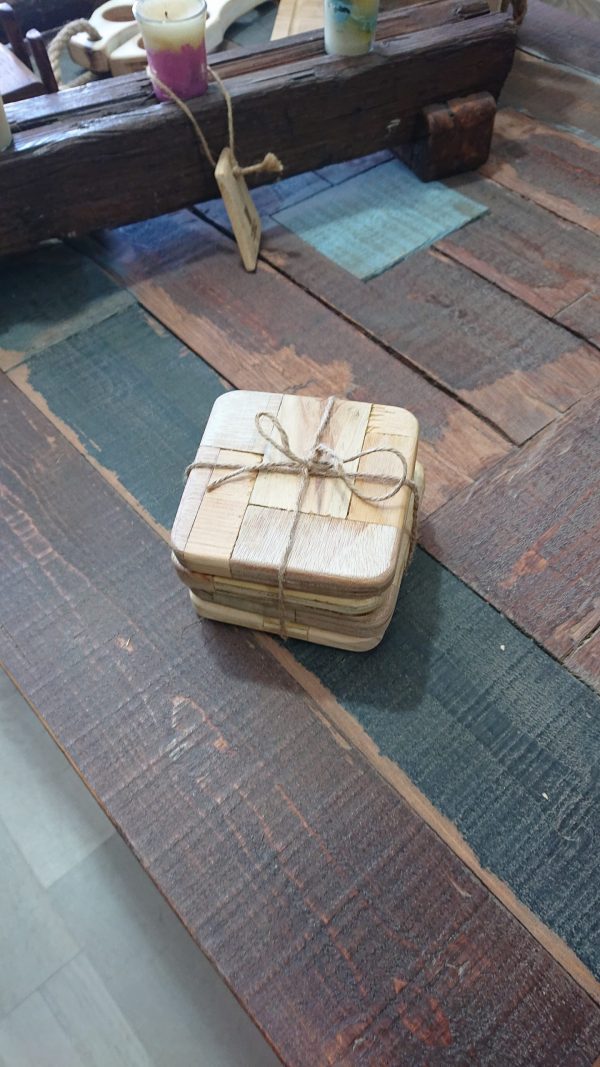 Set of four Handmade multi-wood coasters - Image 5